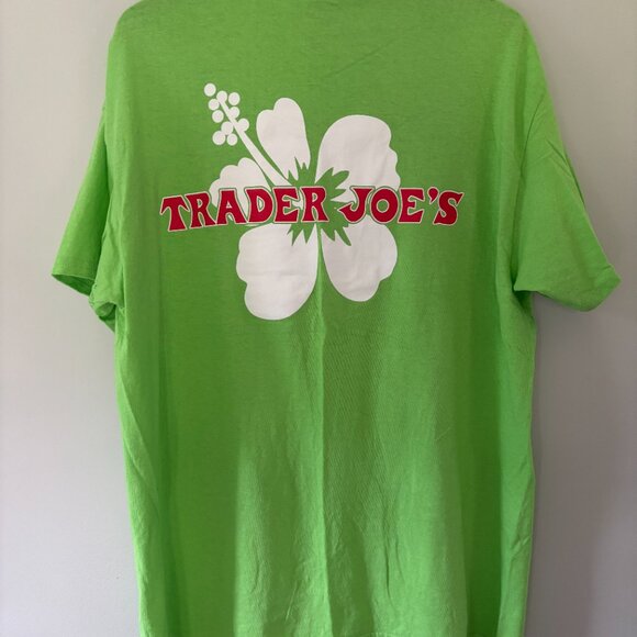 Trader Joe's HIbiscus Print T-Shirt - Picture 5 of 8